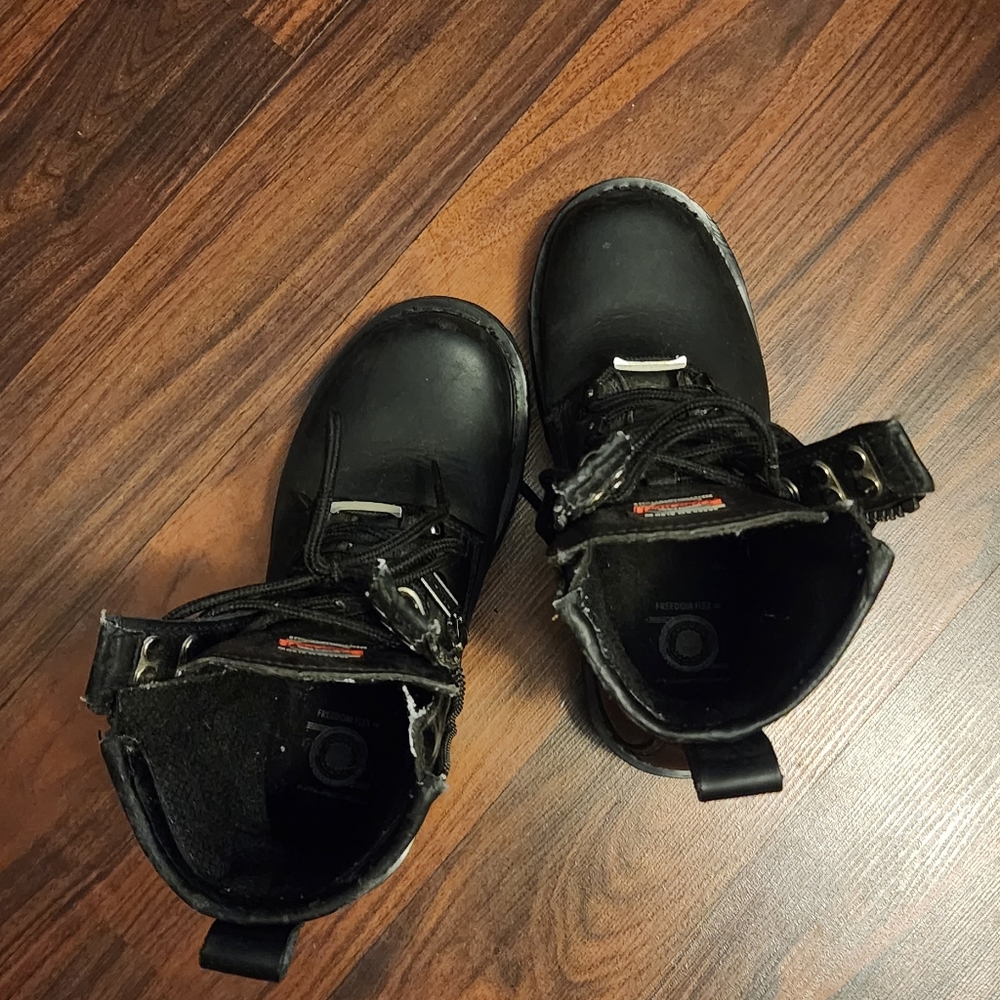Milwaukee Motorcycle boot - Picture 2 of 8